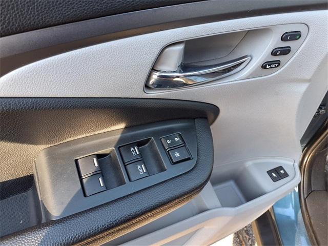 used 2022 Honda Pilot car, priced at $33,980