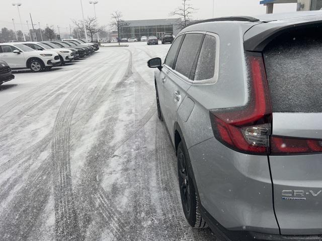 new 2025 Honda CR-V Hybrid car