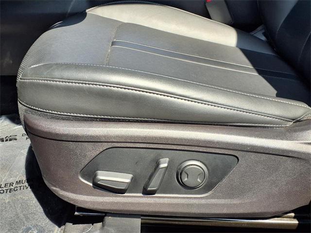 used 2022 Kia Sorento car, priced at $31,980