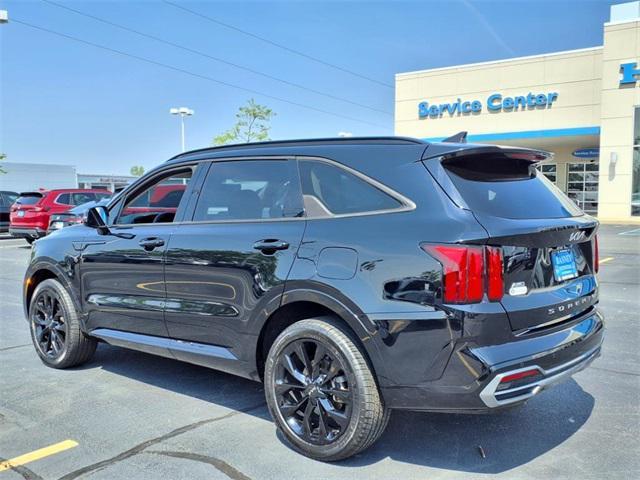used 2022 Kia Sorento car, priced at $31,980