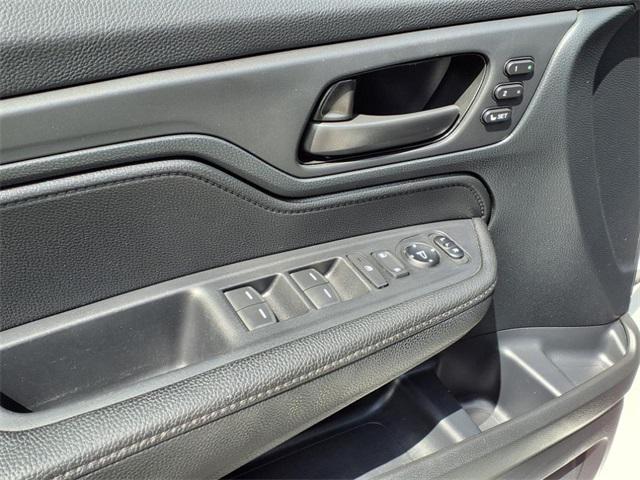 used 2023 Honda Odyssey car, priced at $34,980
