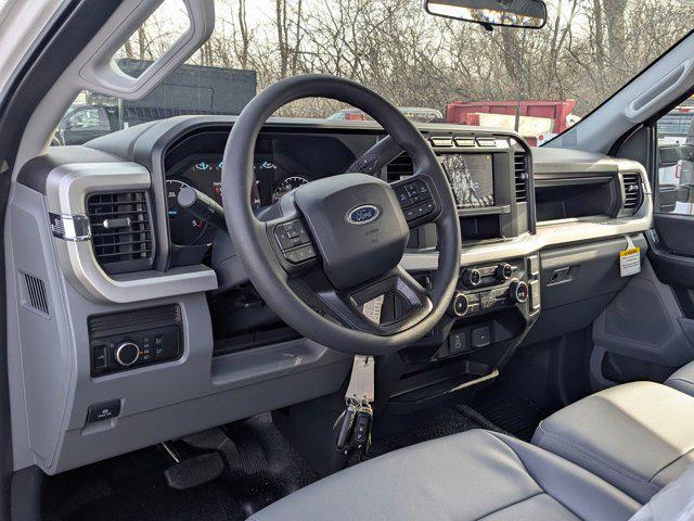 new 2024 Ford F-450 car, priced at $59,690