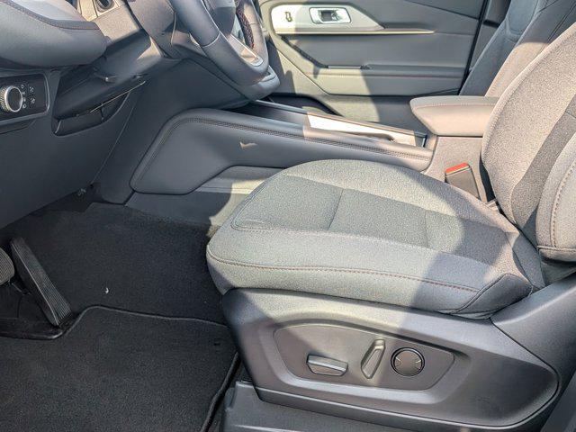 new 2025 Ford Explorer car, priced at $43,052