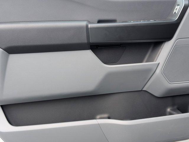 new 2025 Ford F-150 car, priced at $47,186