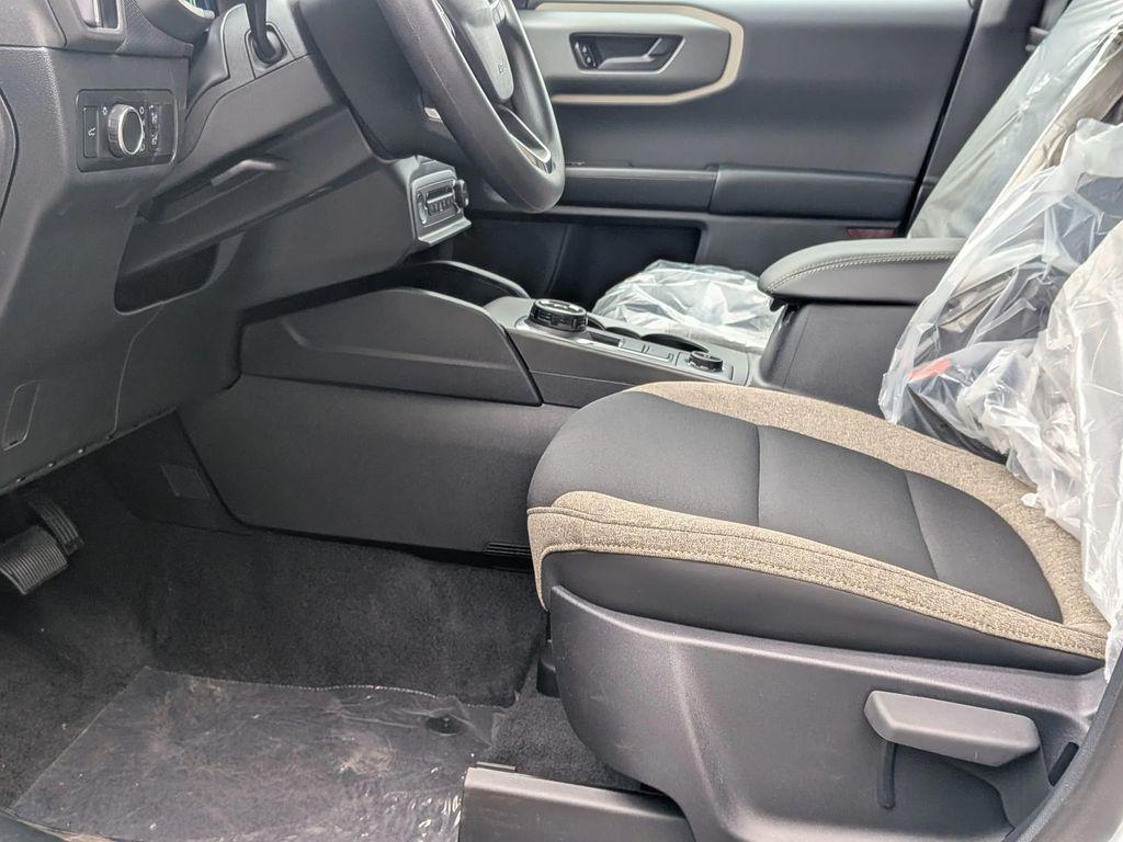 new 2025 Ford Bronco Sport car, priced at $31,310