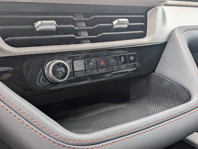 new 2025 Ford Explorer car, priced at $43,051