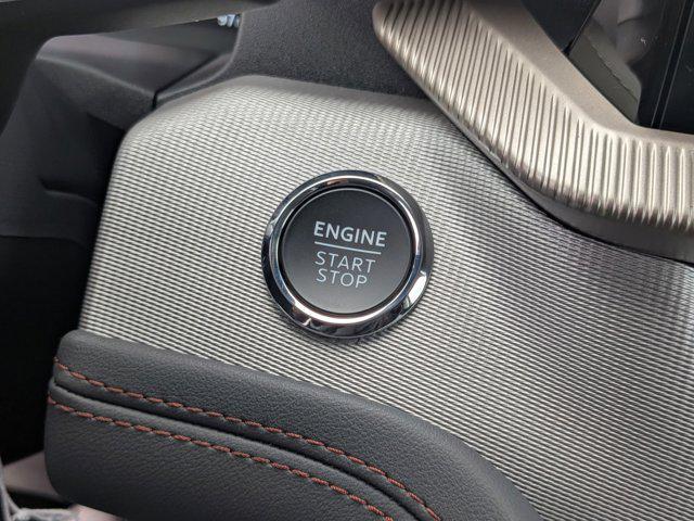 new 2025 Ford Explorer car, priced at $43,051