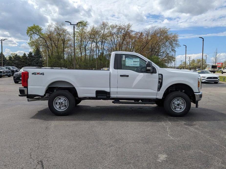 new 2024 Ford F-250 car, priced at $52,600