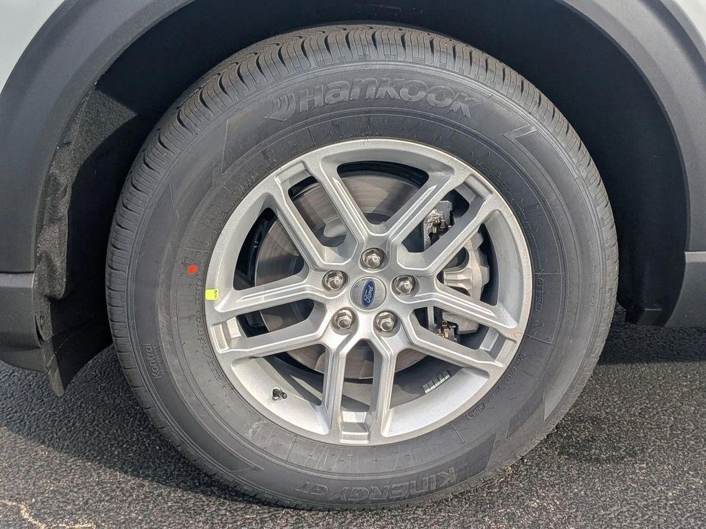 new 2026 Ford Explorer car, priced at $42,906