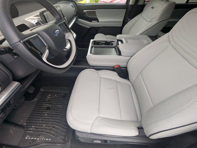 new 2025 Ford Expedition Max car, priced at $94,150