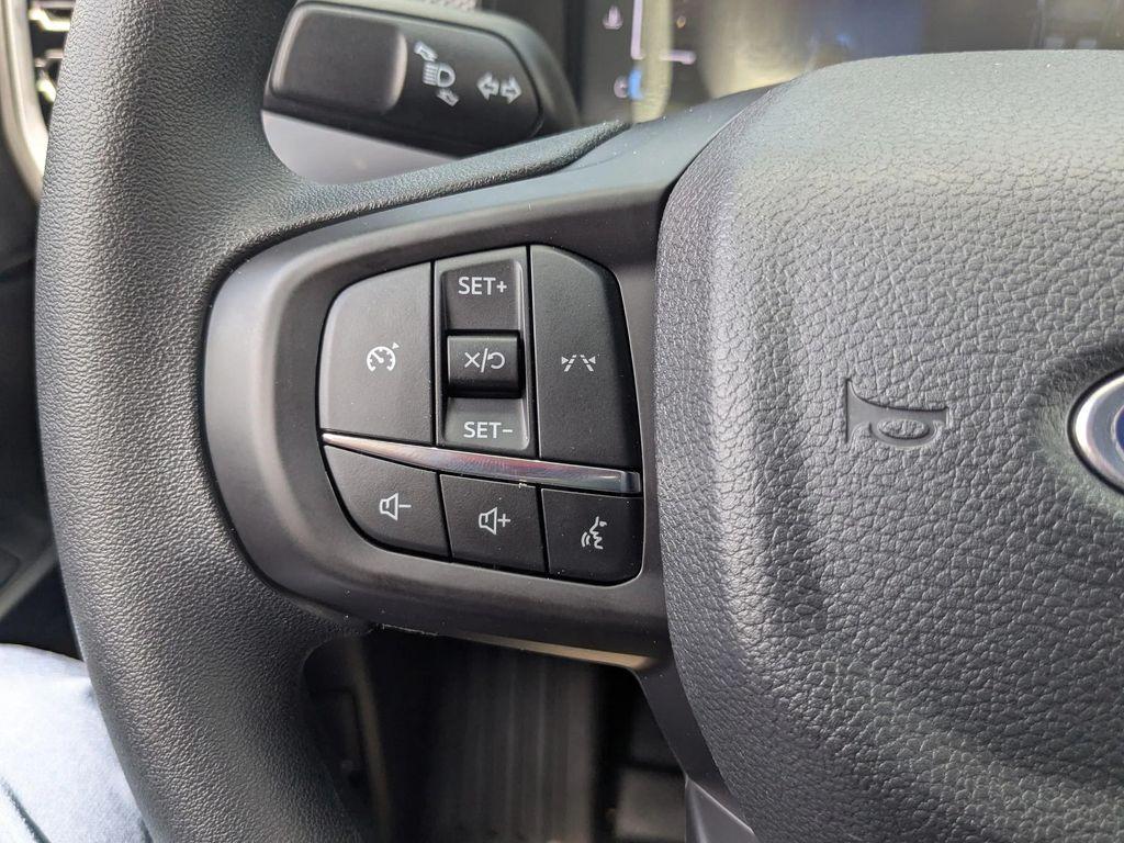 new 2025 Ford Ranger car, priced at $33,270