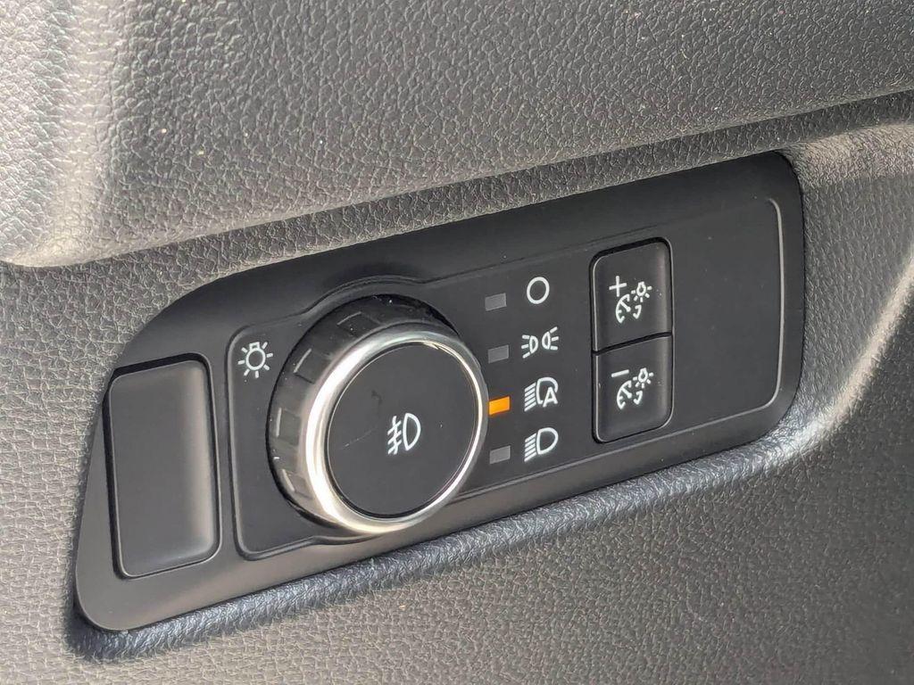 new 2025 Ford Ranger car, priced at $33,270