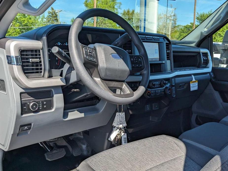 new 2024 Ford F-250 car, priced at $56,260