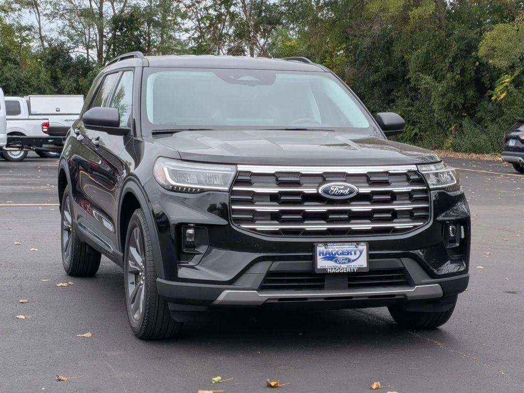 new 2025 Ford Explorer car, priced at $46,322
