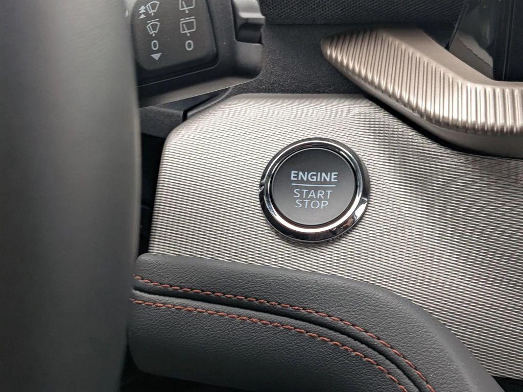 new 2025 Ford Explorer car, priced at $46,322