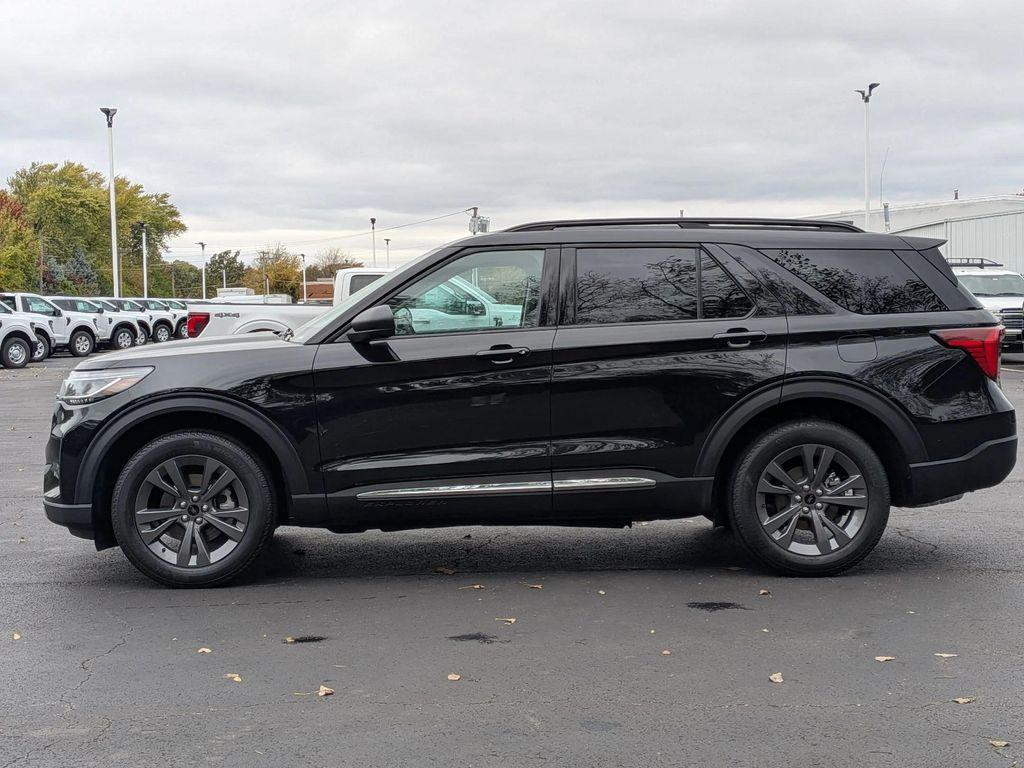 new 2025 Ford Explorer car, priced at $46,322