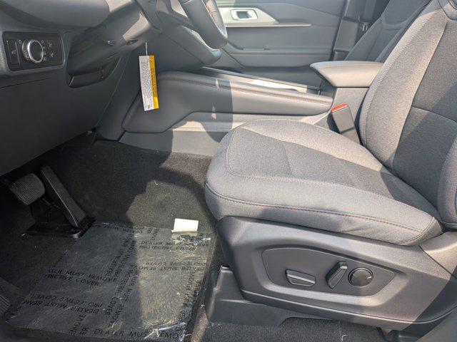 new 2025 Ford Explorer car, priced at $42,785