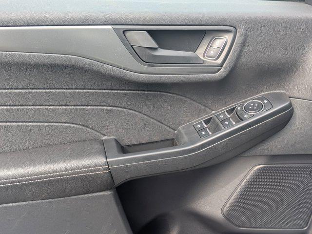 new 2025 Ford Escape car, priced at $33,072