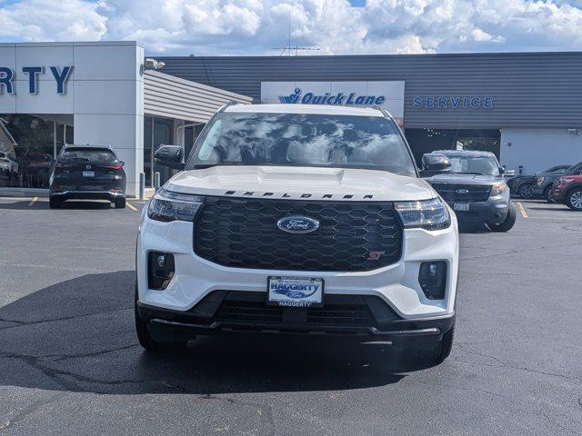 new 2025 Ford Explorer car, priced at $59,913