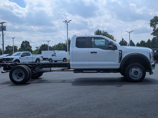 new 2025 Ford F-450 car, priced at $66,015
