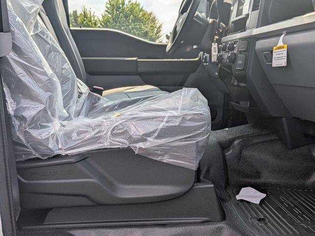 new 2025 Ford F-450 car, priced at $66,015