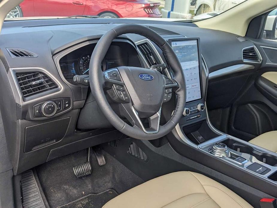 new 2024 Ford Edge car, priced at $43,830