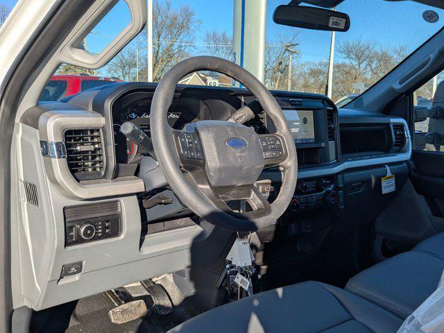 new 2025 Ford F-450 car, priced at $67,615