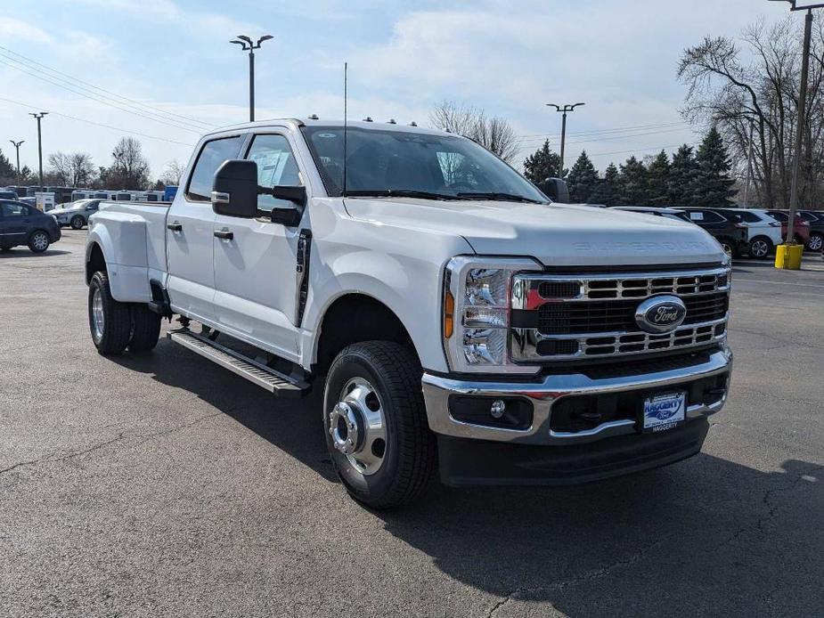 new 2024 Ford F-350 car, priced at $66,815