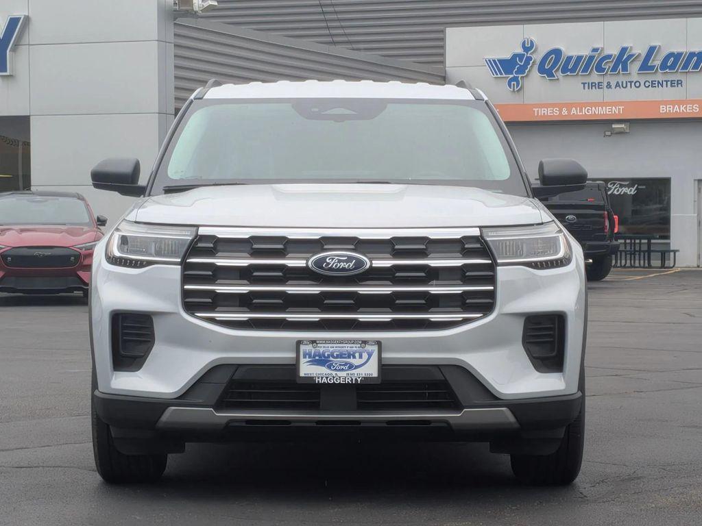 new 2025 Ford Explorer car, priced at $40,940