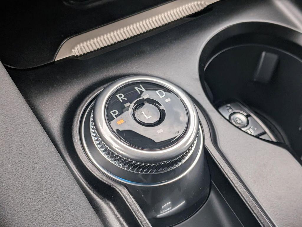 new 2025 Ford Explorer car, priced at $40,940