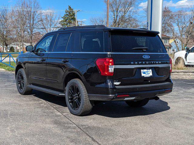 new 2024 Ford Expedition car, priced at $69,972