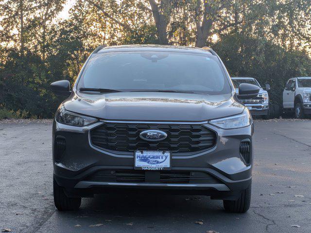 new 2025 Ford Escape car, priced at $34,076