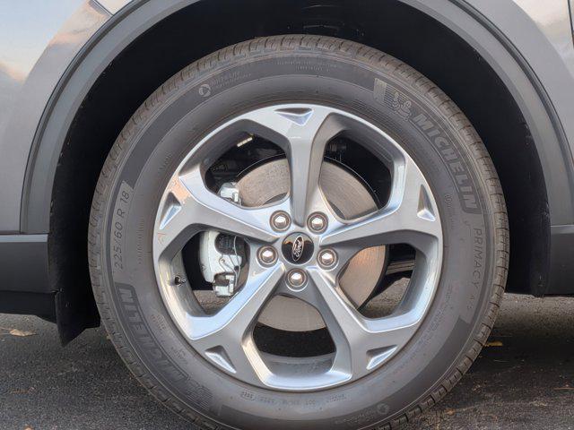 new 2025 Ford Escape car, priced at $34,076