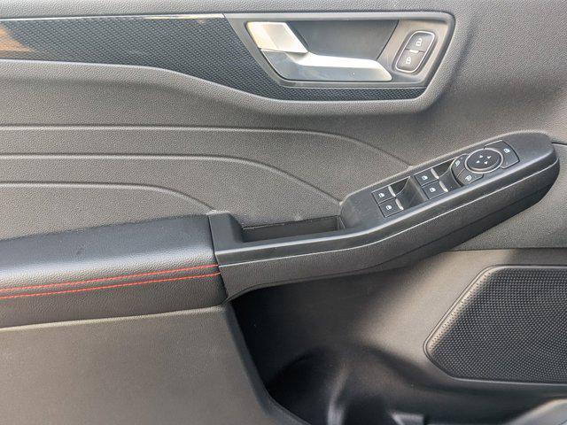 new 2025 Ford Escape car, priced at $34,076