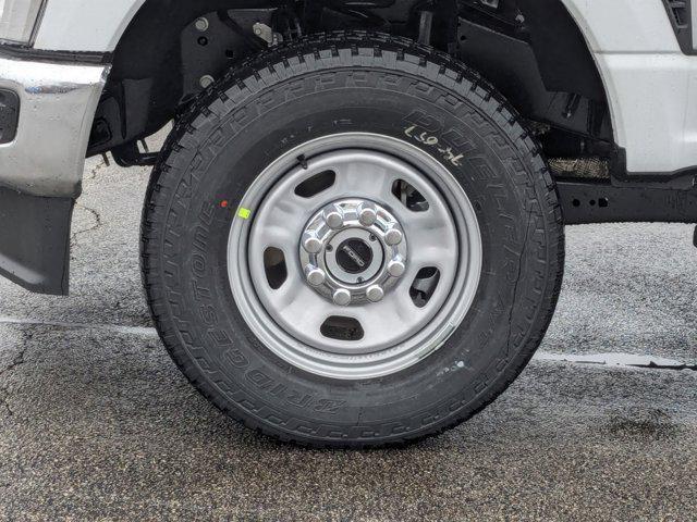 new 2024 Ford F-350 car, priced at $53,815