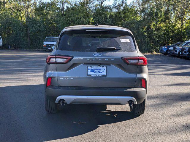 new 2025 Ford Escape car, priced at $29,731