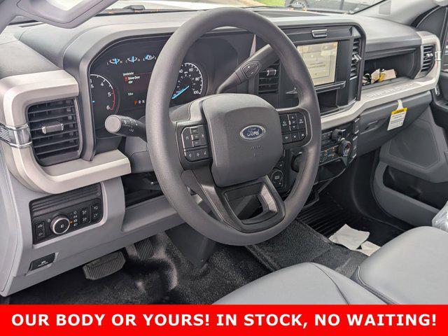 new 2025 Ford F-450 car, priced at $65,265