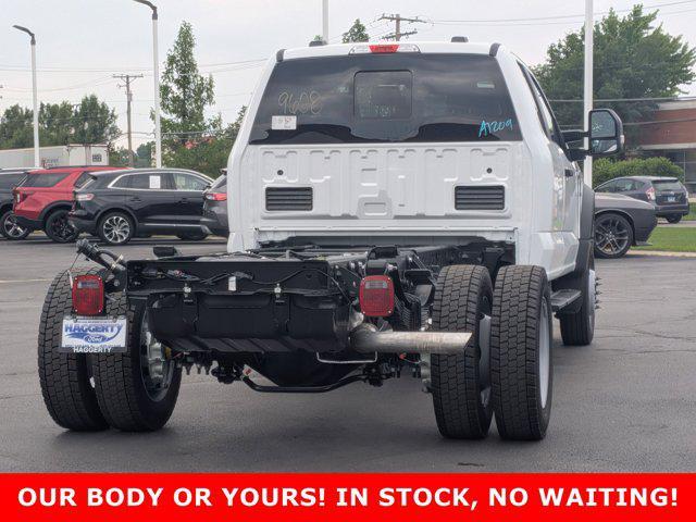 new 2025 Ford F-450 car, priced at $65,265