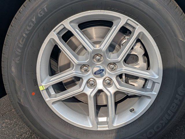 new 2025 Ford Explorer car, priced at $43,052