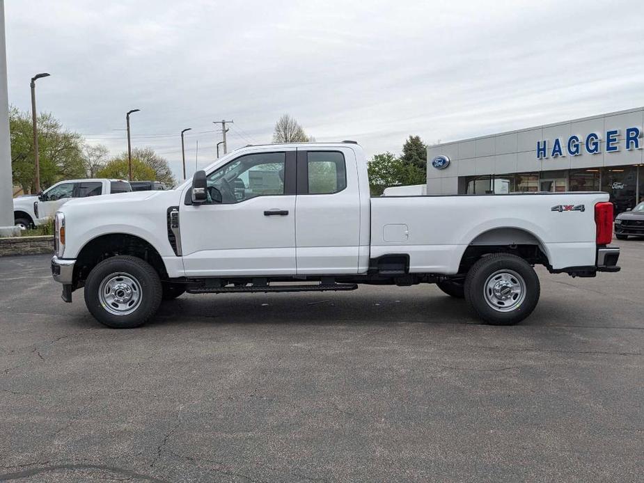 new 2024 Ford F-250 car, priced at $55,330