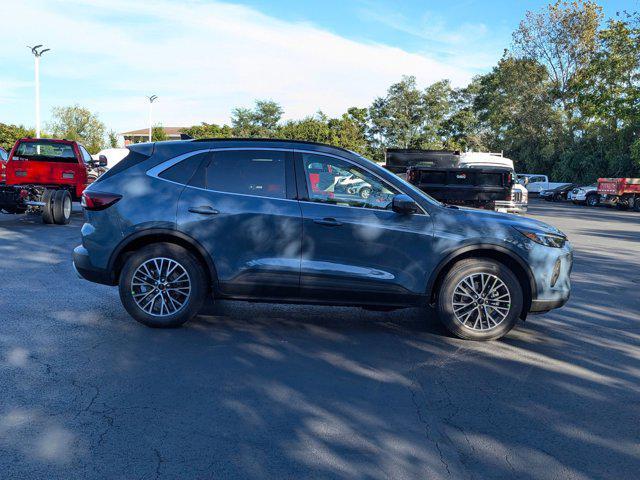 new 2025 Ford Escape car, priced at $45,256