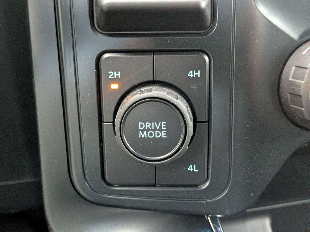 new 2025 Ford F-150 car, priced at $49,095