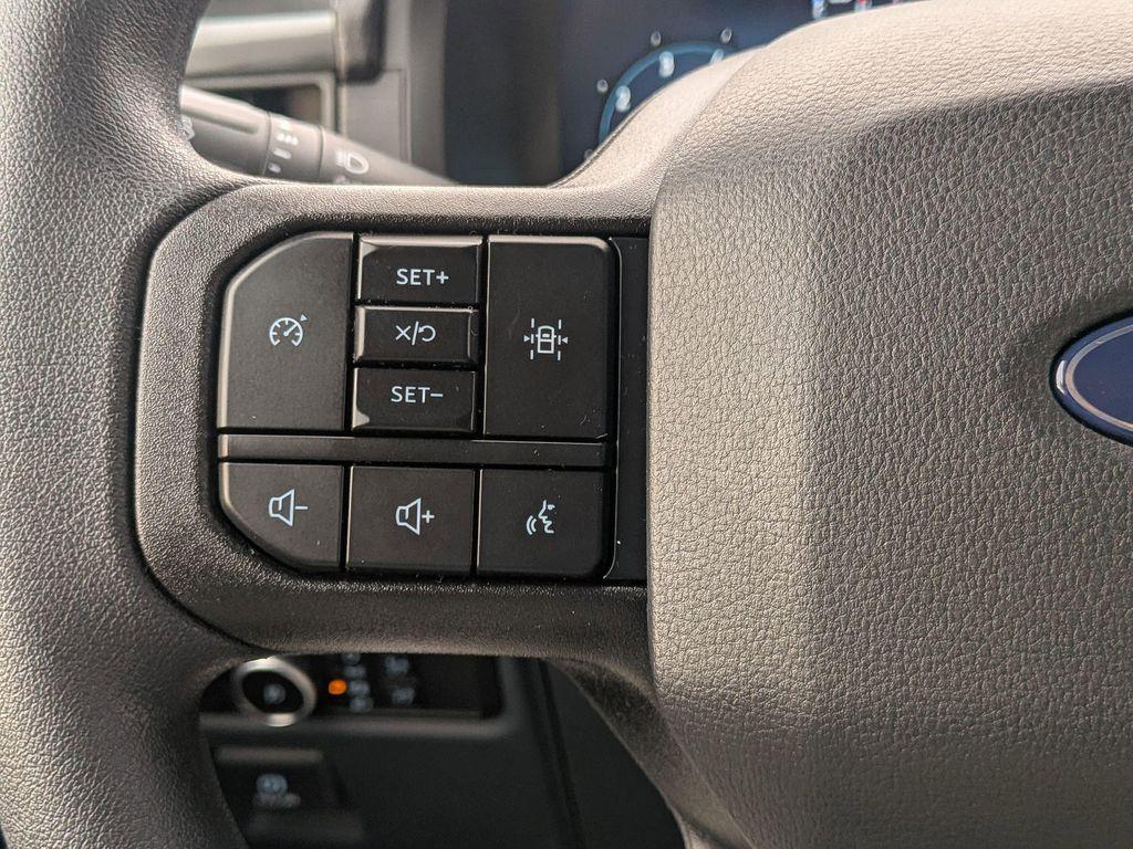 new 2025 Ford F-150 car, priced at $49,095