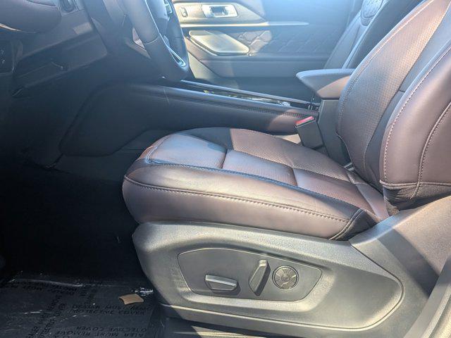 new 2025 Ford Explorer car, priced at $60,184