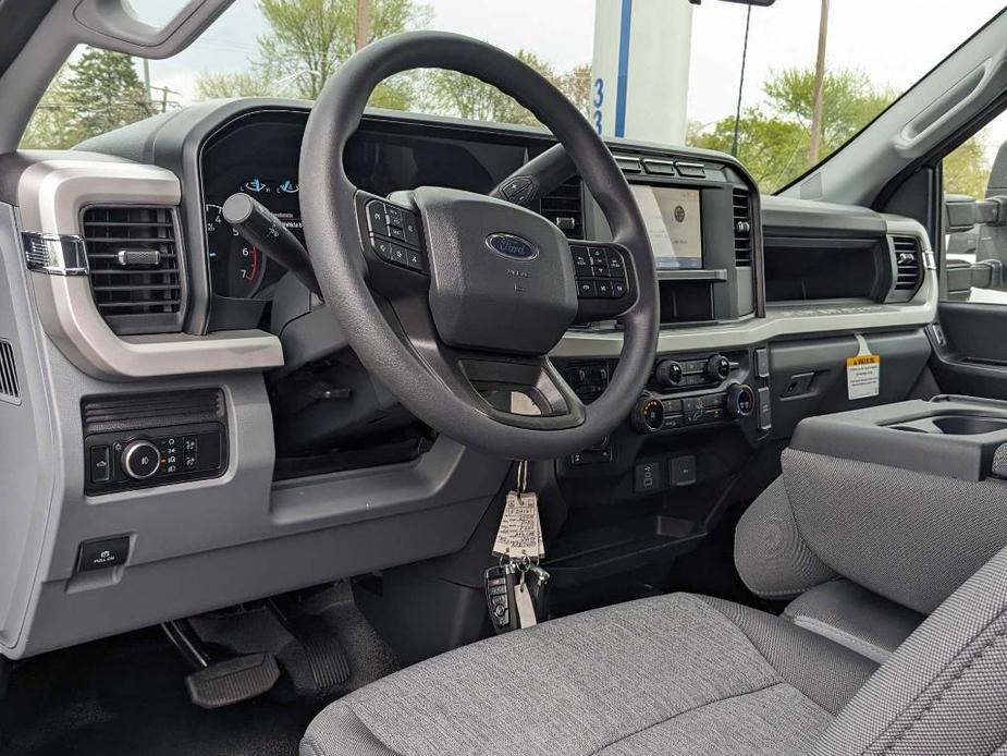 new 2024 Ford F-250 car, priced at $57,175