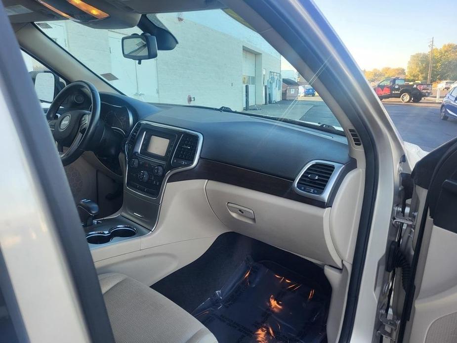 used 2014 Jeep Grand Cherokee car, priced at $16,644