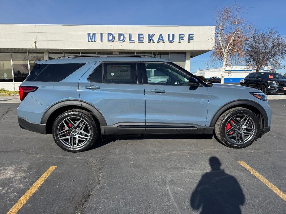 new 2025 Ford Explorer car, priced at $60,065