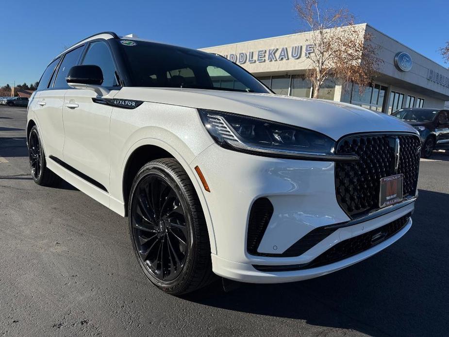 new 2025 Lincoln Aviator car, priced at $85,110