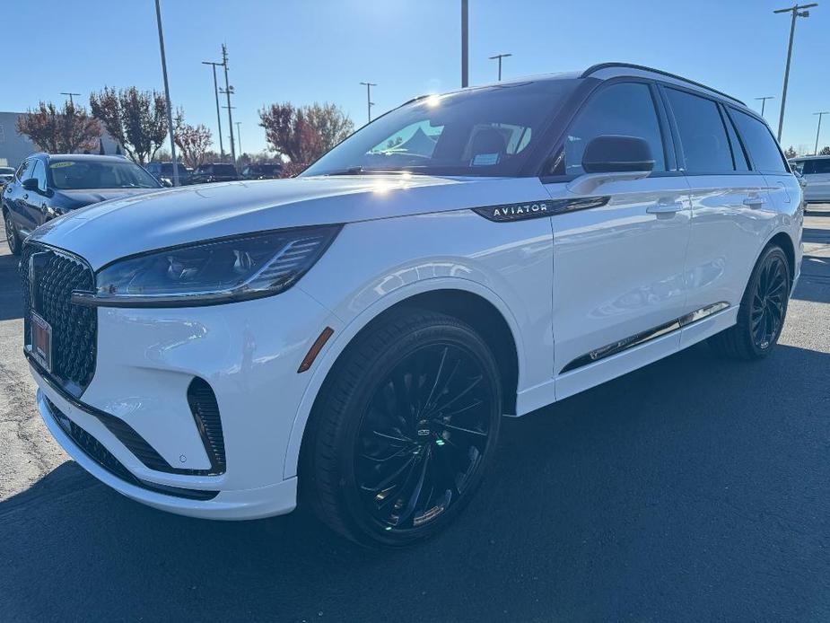 new 2025 Lincoln Aviator car, priced at $85,110