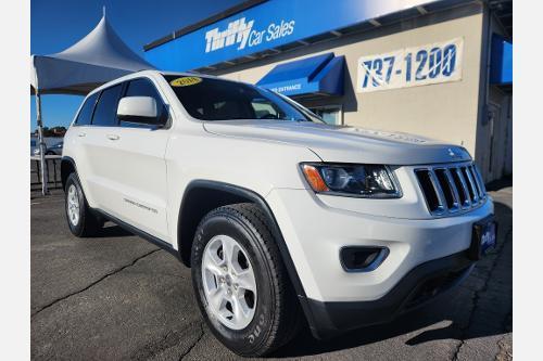 used 2014 Jeep Grand Cherokee car, priced at $18,286